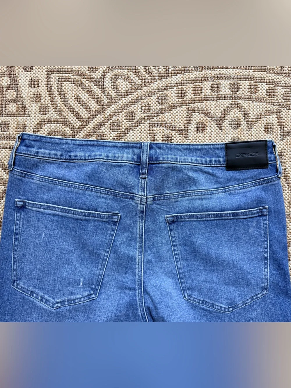 NWT Express Mens Stretch Skinny Jeans Size 36/30 (37 X 28) Distressed New